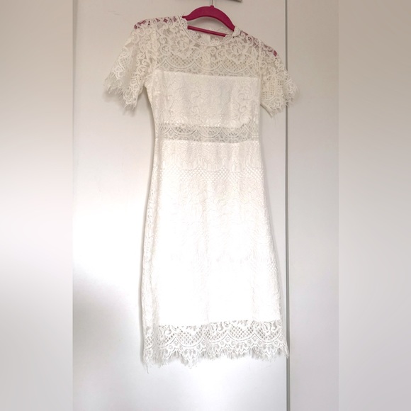 White Peek-a-boo Lace Shift Dress - Picture 1 of 4